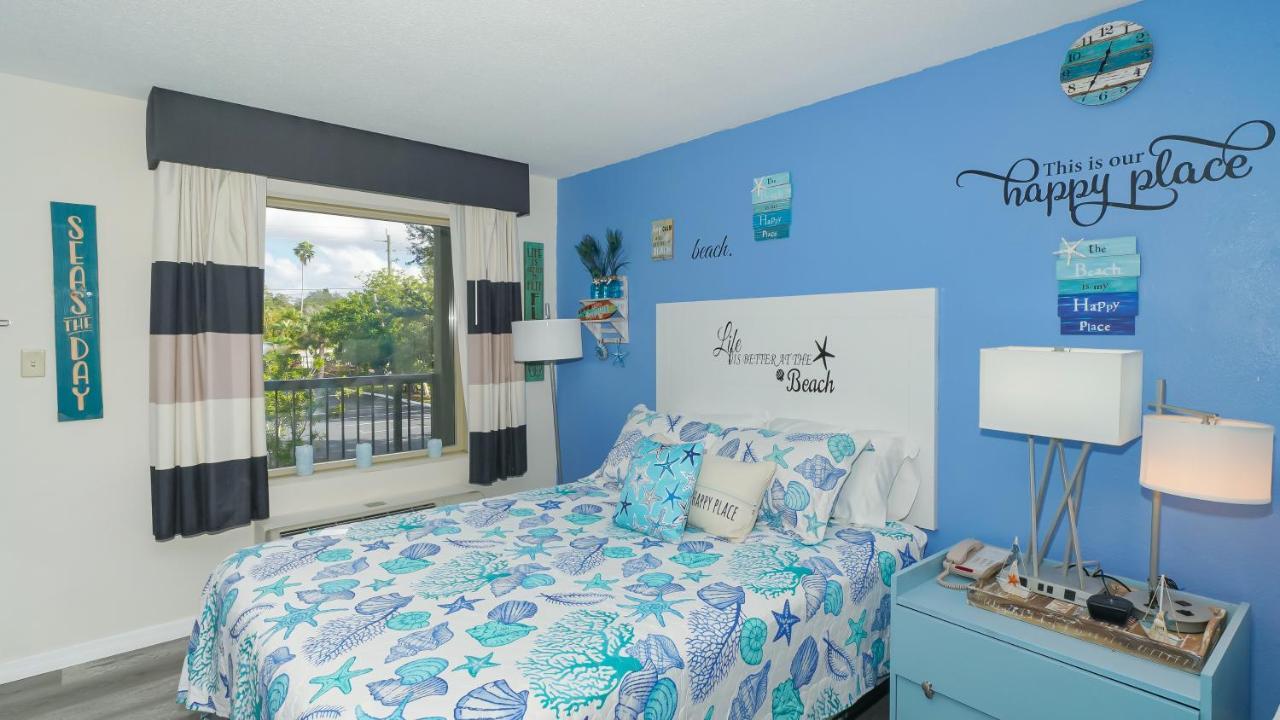 Heated Pool, Fireplace, 70" Tv, Waterfront & More! Sarasota Exterior foto