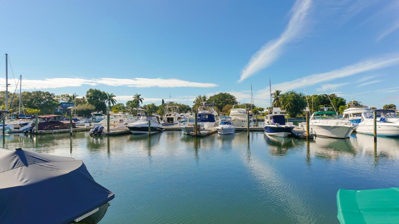 Heated Pool, Fireplace, 70" Tv, Waterfront & More! Sarasota Exterior foto