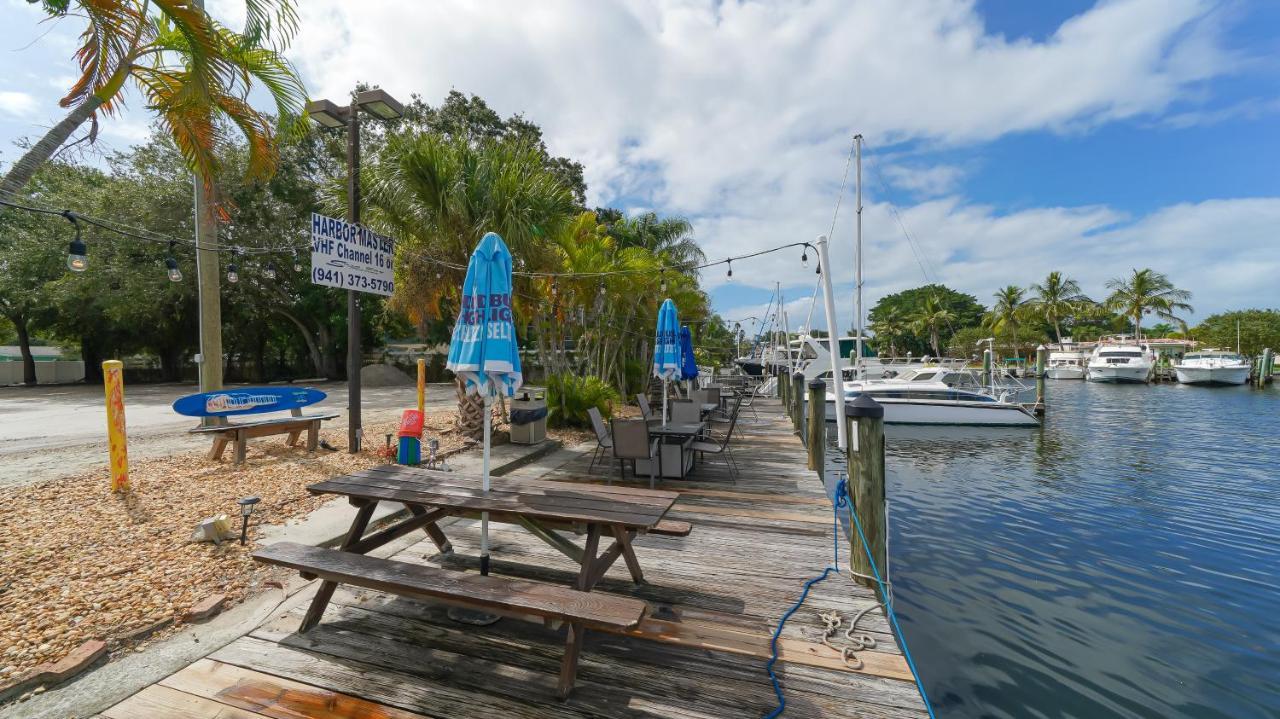 Heated Pool, Fireplace, 70" Tv, Waterfront & More! Sarasota Exterior foto